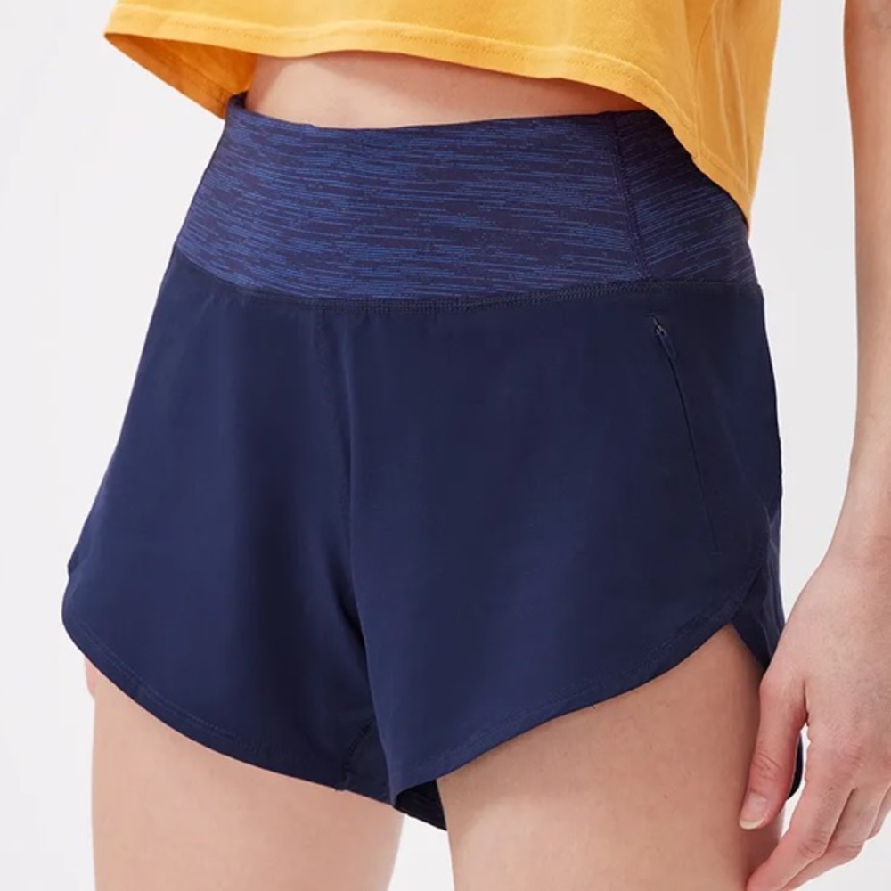 Outdoor Voices Hudson 4” Shorts in Navy